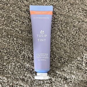 Bloomeffects Tulip Tint Lip & Cheek Balm - Purple and White